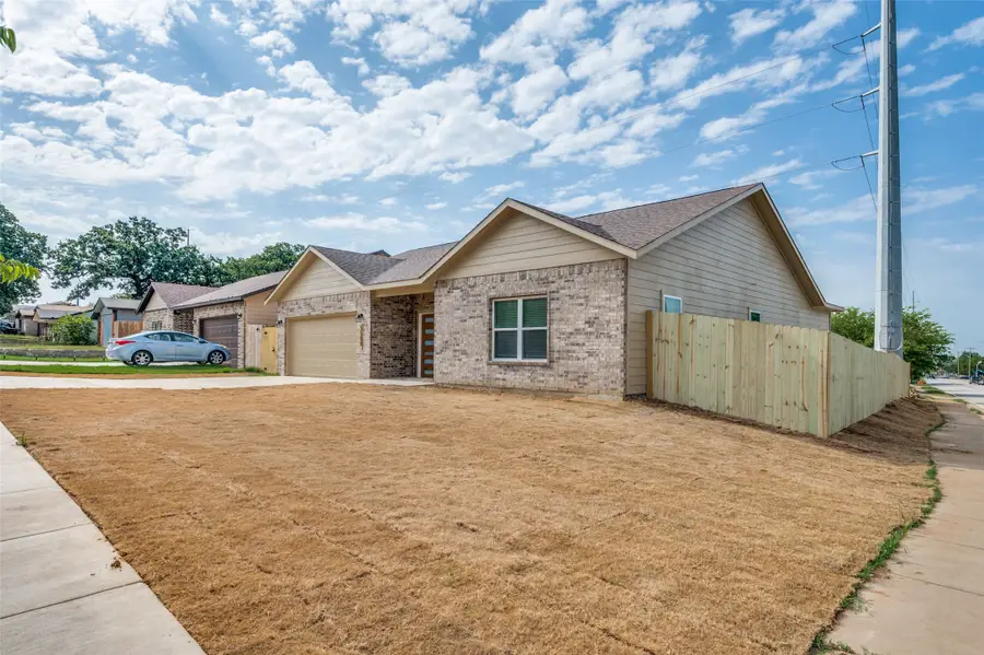 5500 Patton Drive, Fort Worth, TX 76112 - Image #2