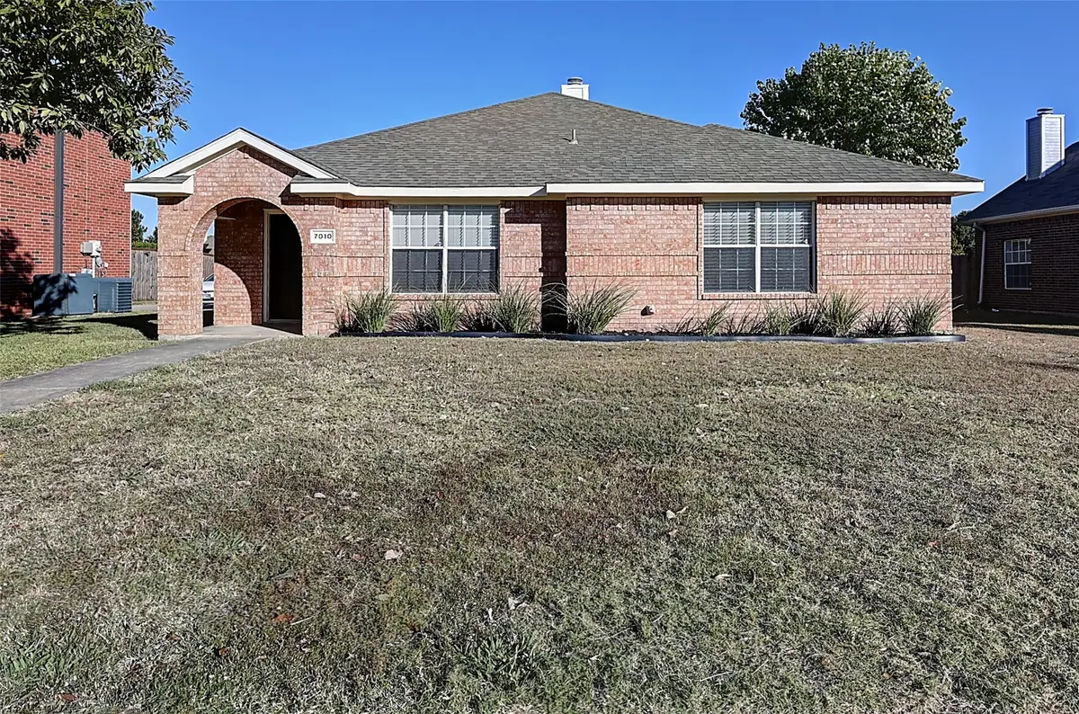 7010 Cottonwood Circle, Sachse, TX 75048 - Image #1