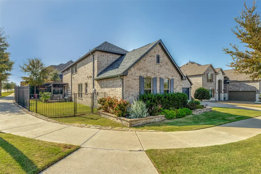 483 Hyer Circle, Frisco, TX 75033 - Image #3
