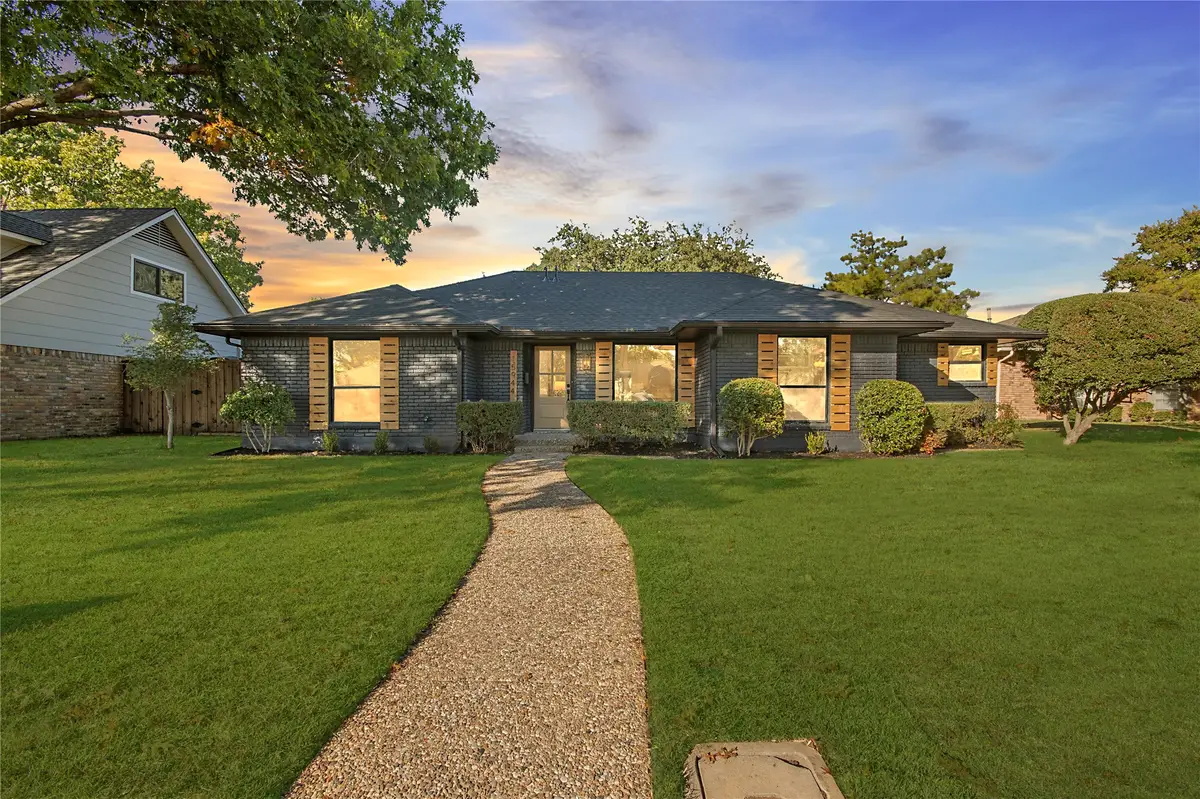 15944 Meadow Vista Place, Dallas, TX 75248 - Image #1