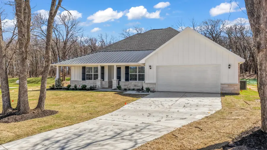 139 Sedona Creek Court, Poolville, TX 76487 - #2