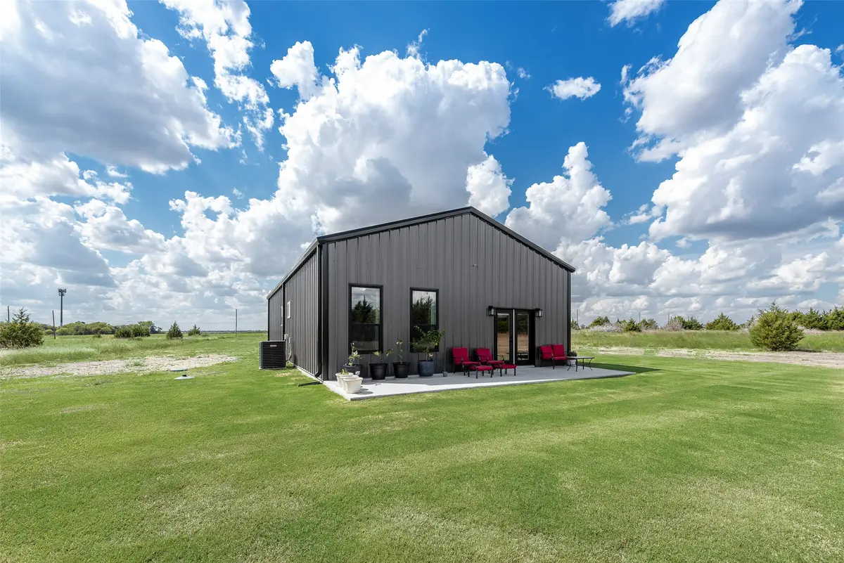 536 Robnett Road, Waxahachie, TX 75165 - #1