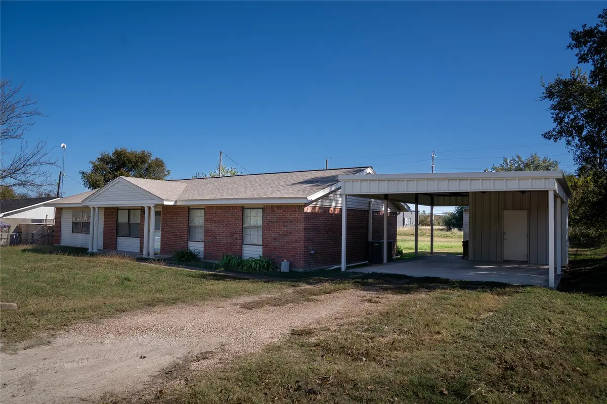 156 Wayman Drive, Whitney, TX 76692 - Image #1