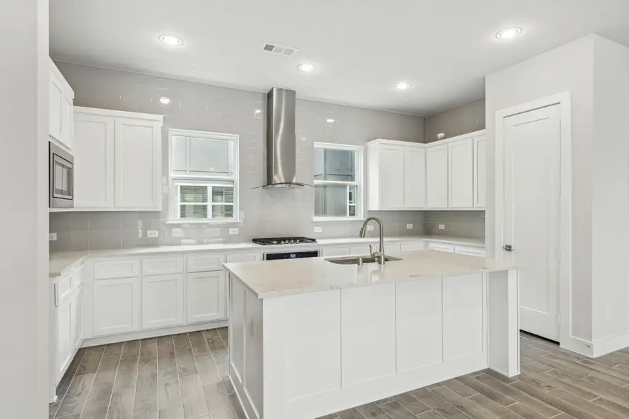 2468 Carmelita Street, Dallas, TX 75212 - Image #3