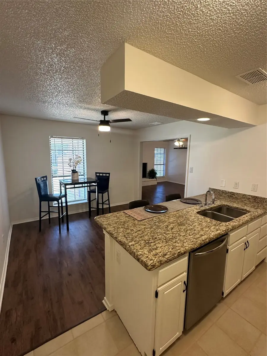 625 Windswept Court, Denton, TX 76209 - Image #3