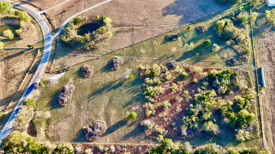 6916 Sundance Circle, Joshua, TX 76058 - Image #3