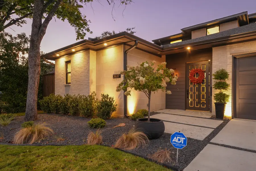 2637 Dixiana Drive, Farmers Branch, TX 75234 - Image #3