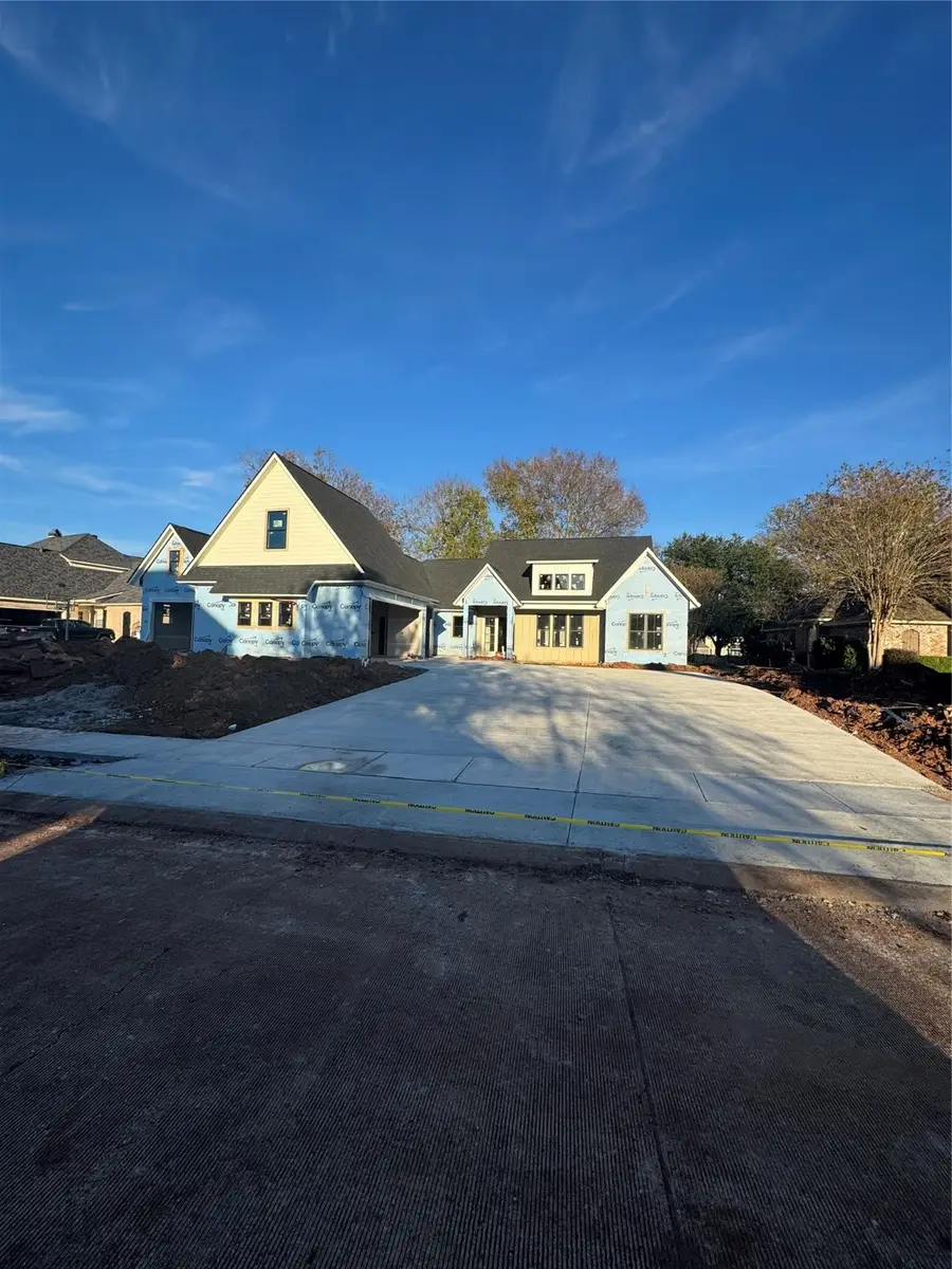 329 Autumn Ridge Drive, Bossier City, LA 71111 - Image #2