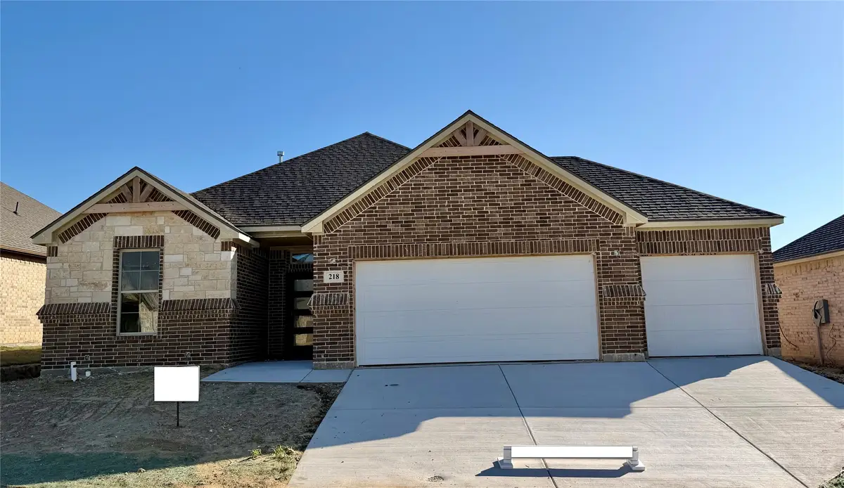 218 Cheyenne Trail, Alvarado, TX 76009 - Image #1