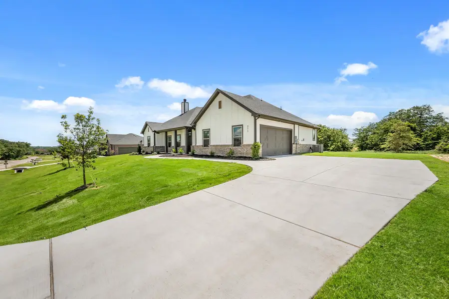 211 Cr-4690, Boyd, TX 76023 - Image #3