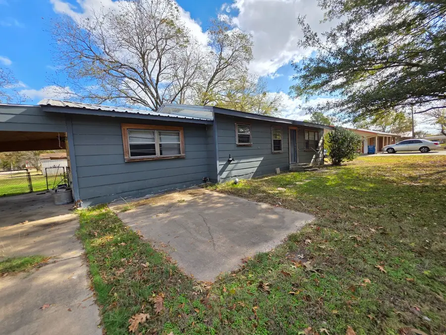 401 Odom Street, Cumby, TX 75433 - Image #3