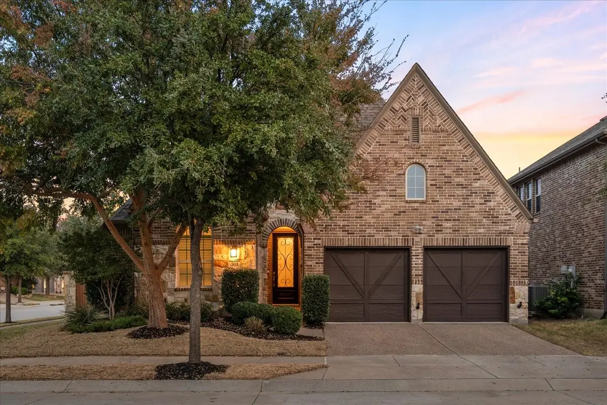 501 Proud Knight Lane, Lewisville, TX 75056 - #1
