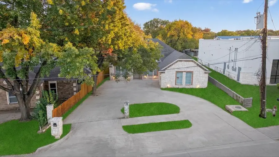 3532 W Jefferson Boulevard, Dallas, TX 75211 - Image #2