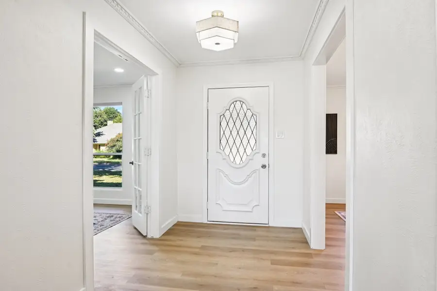 4300 Kingswick Drive, Arlington, TX 76016 - Image #3