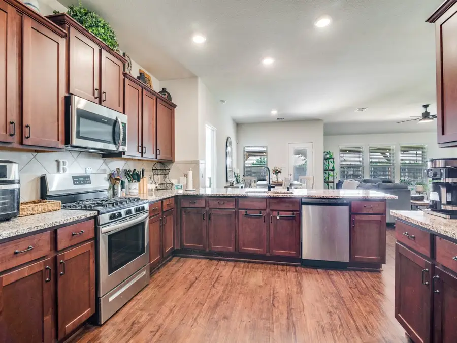 634 Jamestown Lane, Fate, TX 75189 - Image #3