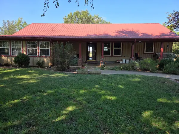 1008 County Road 4133, Cumby, TX 75433