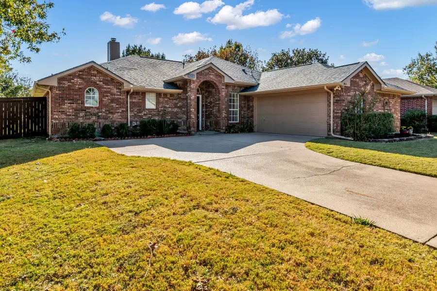 1900 Le Sage Court, Denton, TX 76208 - Image #2