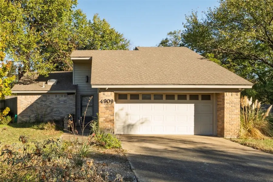 4909 Queen Court, Fort Worth, TX 76103 - Image #3