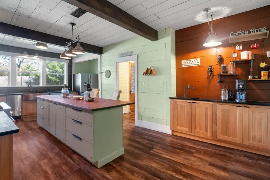 301 E Santa Fe Street, Farmersville, TX 75442 - Image #2