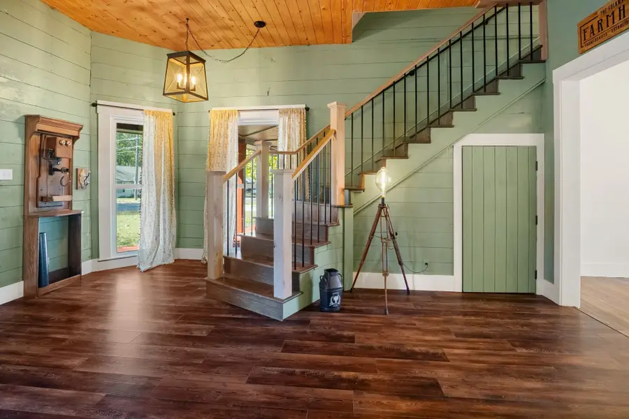 301 E Santa Fe Street, Farmersville, TX 75442 - Image #3