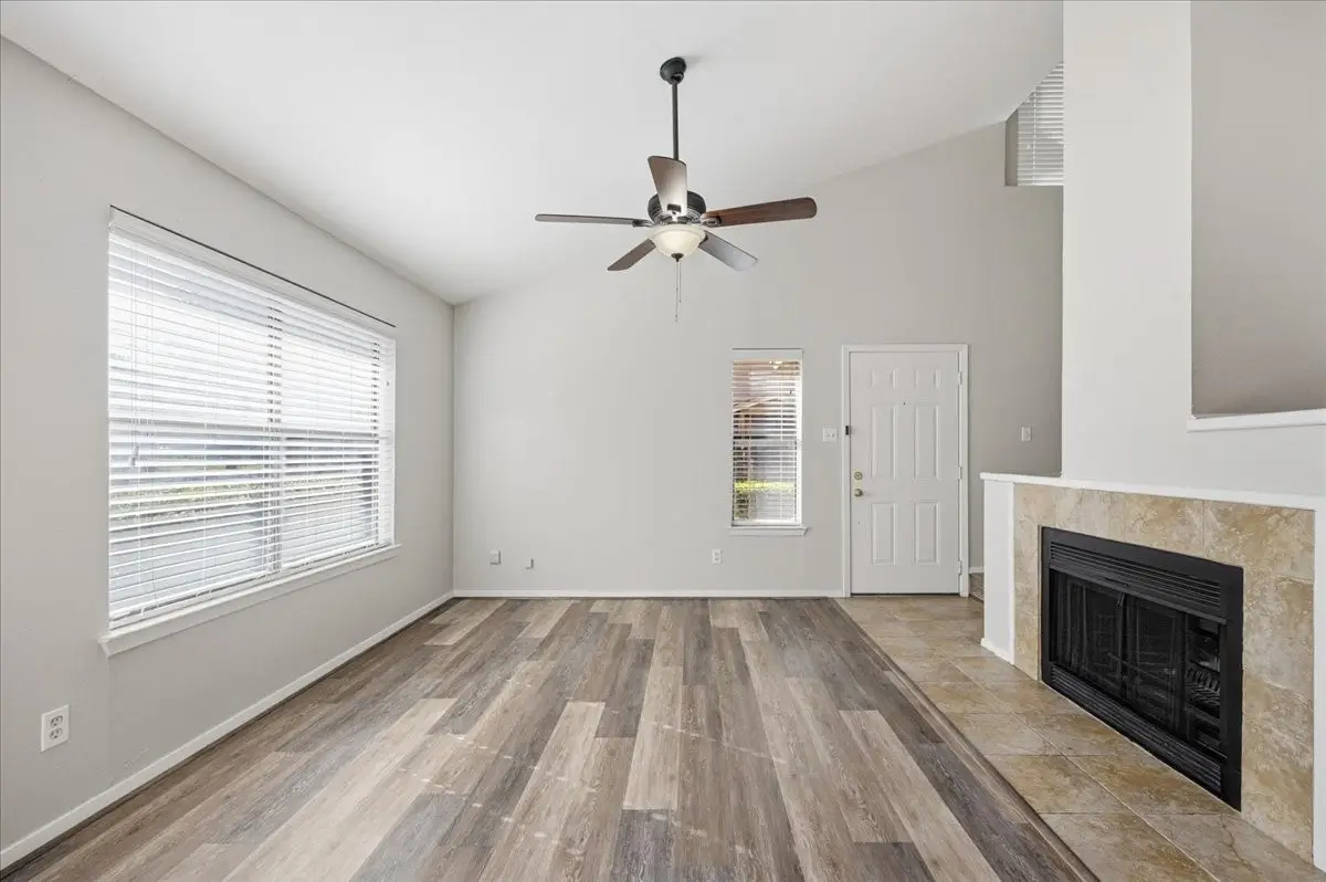 5668 Cedar Creek Drive, Benbrook, TX 76109 - Image #1