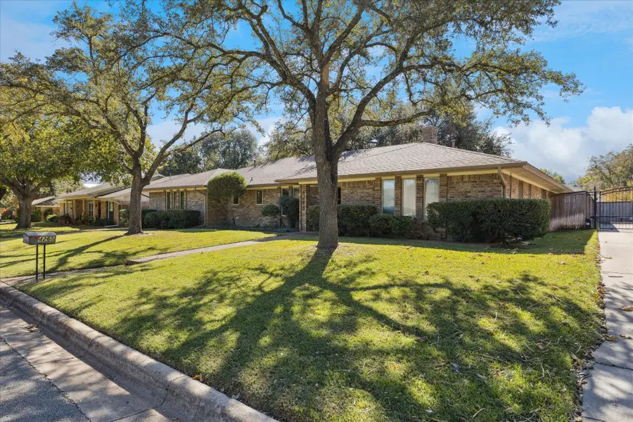 4265 Cadiz Drive, Fort Worth, TX 76133 - Image #3