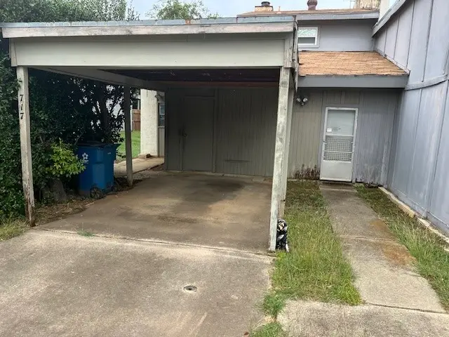 717 Cain Street, Lake Dallas, TX 75065 - Image #2