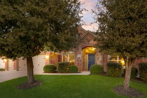 1211 Norfolk Street, Roanoke, TX 76262