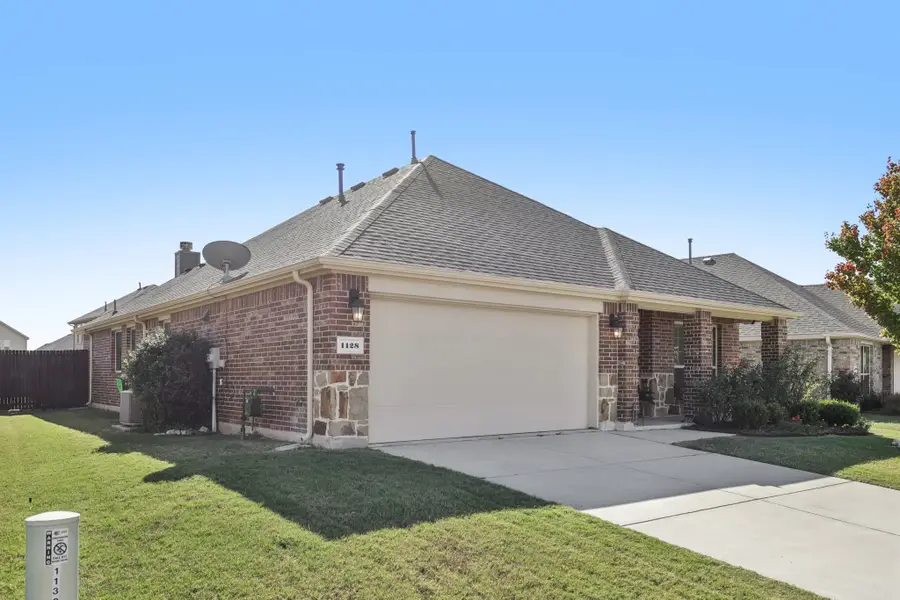 1128 Lake Meadow Lane, Little Elm, TX 75068 - Image #2
