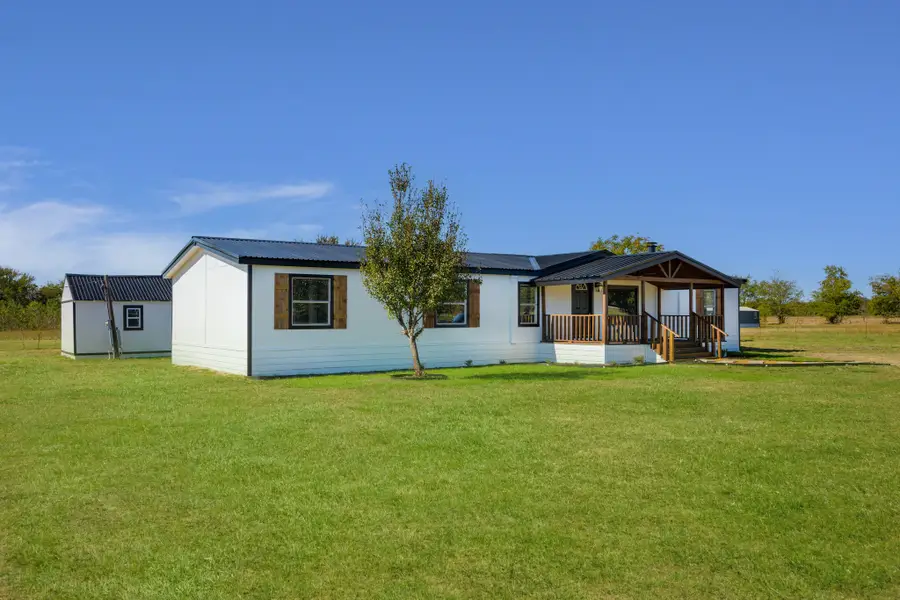 5774 Farm Road 904 S, Klondike, TX 75448 - Image #2