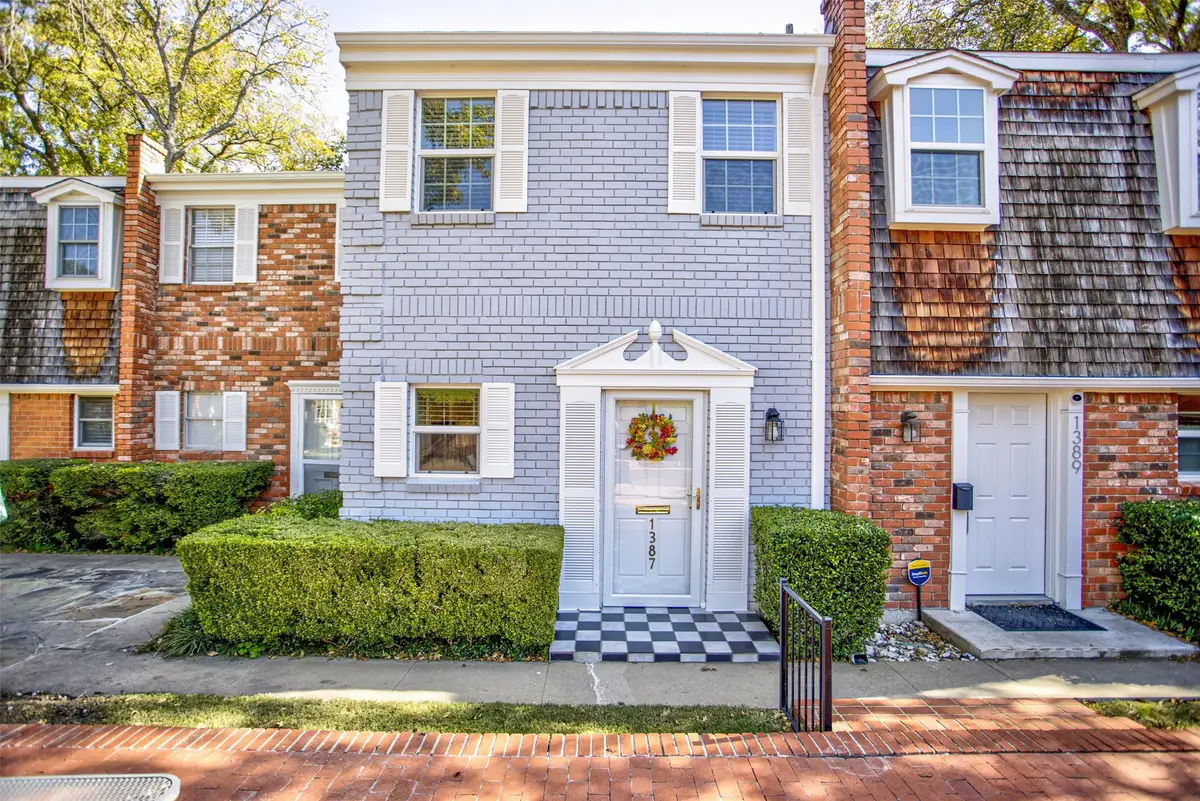 1387 Roaring Springs Road, Fort Worth, TX 76114 - Image #1