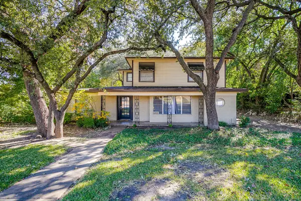 6455 Waverly Way, Fort Worth, TX 76116