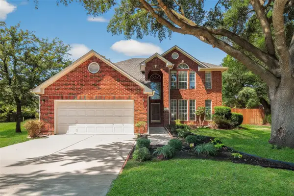 2015 Forest Park Drive, Arlington, TX 76001