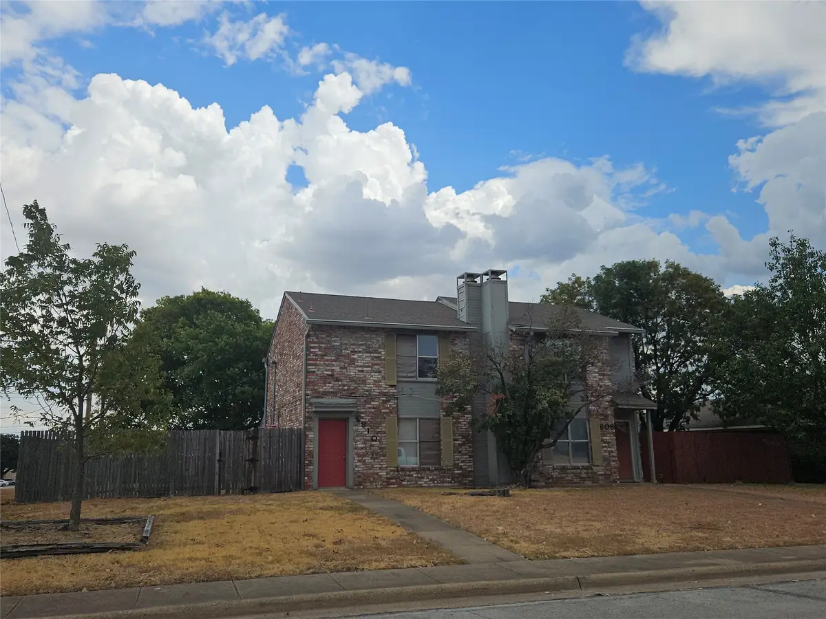 808-810 Red Bud Drive, Desoto, TX 75115 - #1