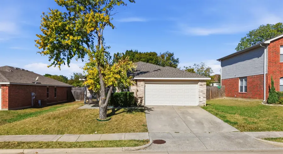 8704 Serenity Way, Denton, TX 76210 - Image #3