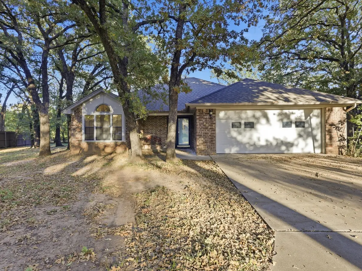 1404 Shady Lane, Decatur, TX 76234 - Image #1
