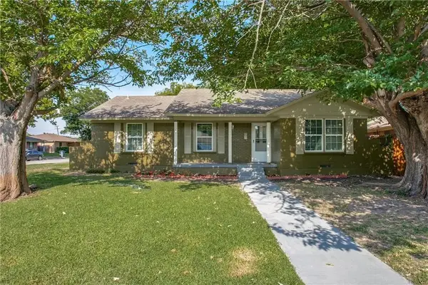 9227 Seaway Drive, Dallas, TX 75217