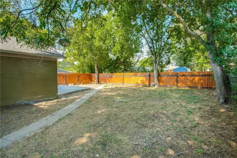 9227 Seaway Drive, Dallas, TX 75217 - Image #3