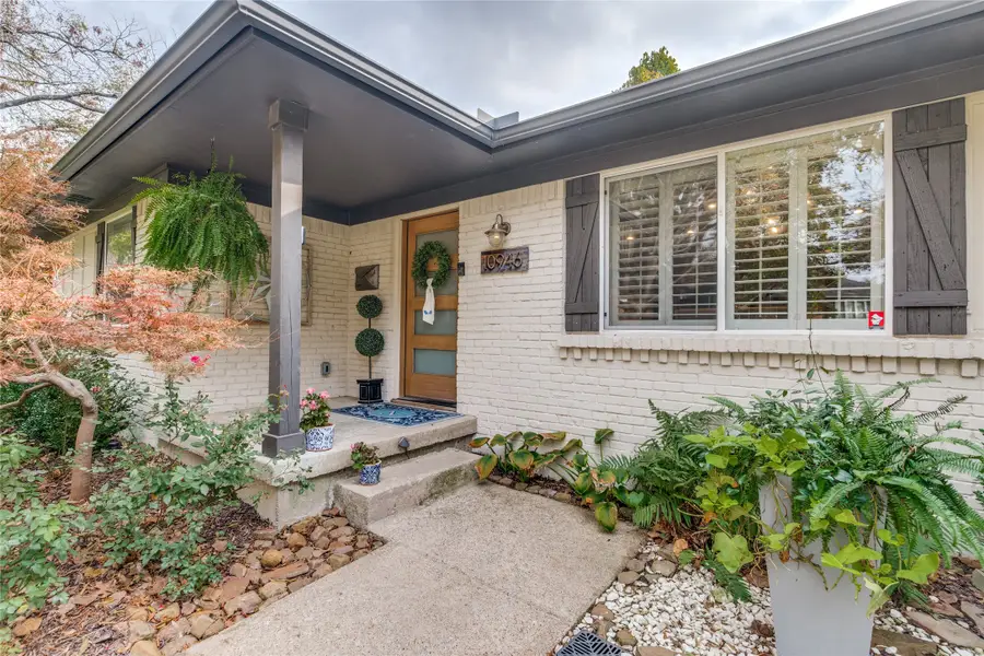 10946 Scotsmeadow Drive, Dallas, TX 75218 - Image #2