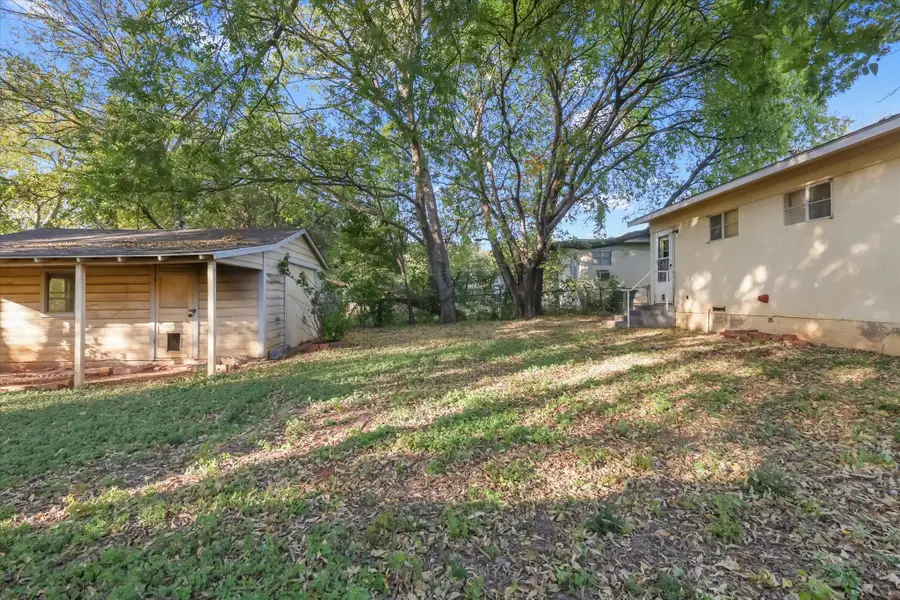 4021 Honey Lane, North Richland Hills, TX 76180 - Image #2