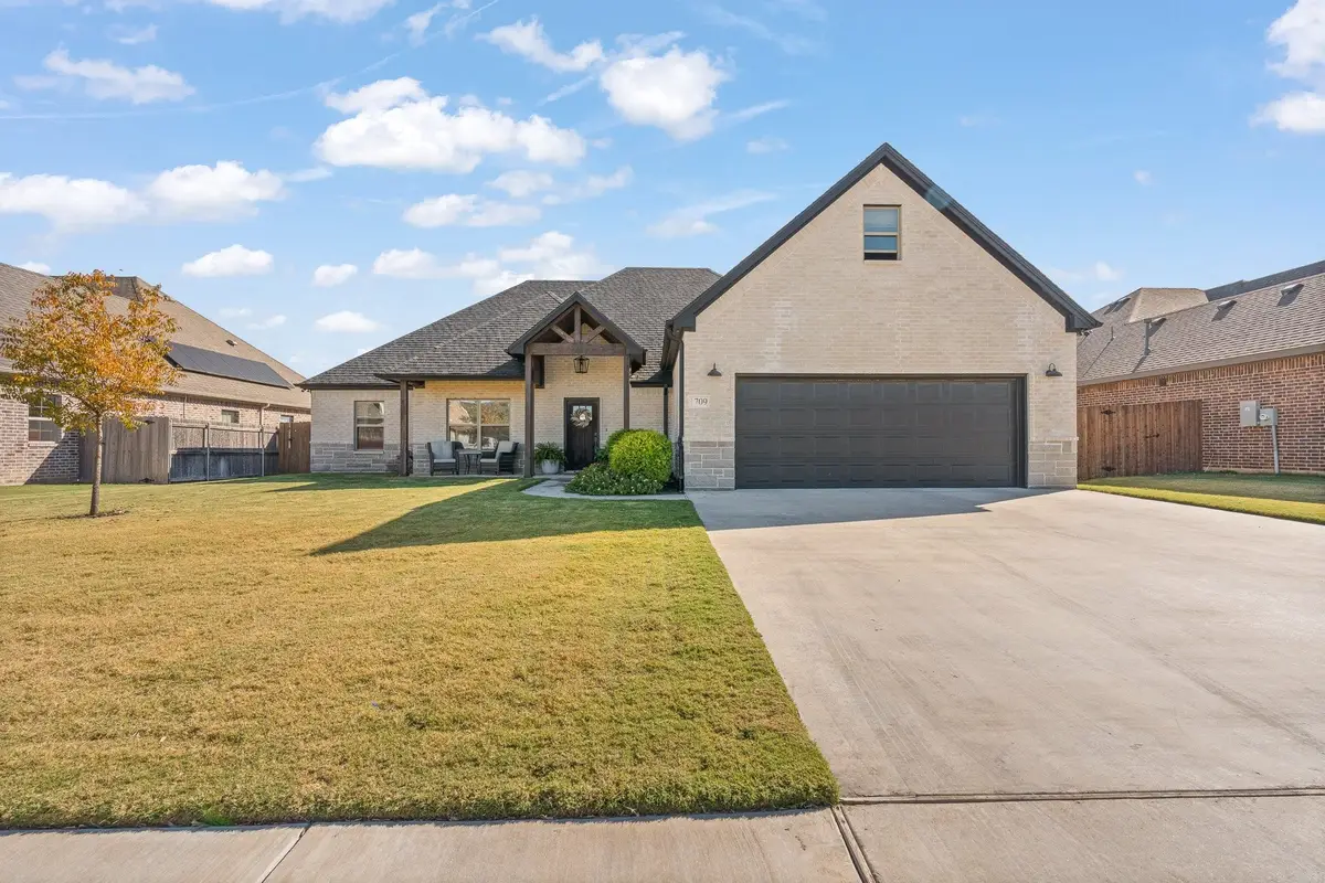 1709 Sudbury Drive, Cleburne, TX 76033 - Image #1