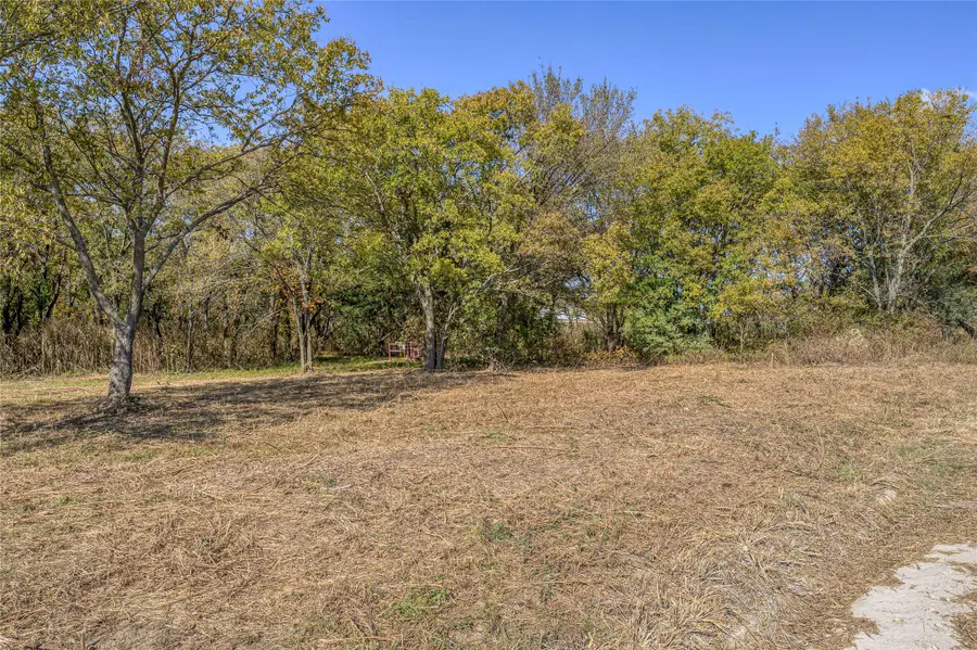 147 Shadow Trail, Sherman, TX 75092 - Image #3