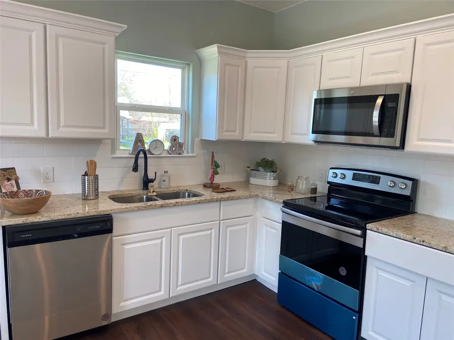 1003 S First Street, Sherman, TX 75090 - Image #3