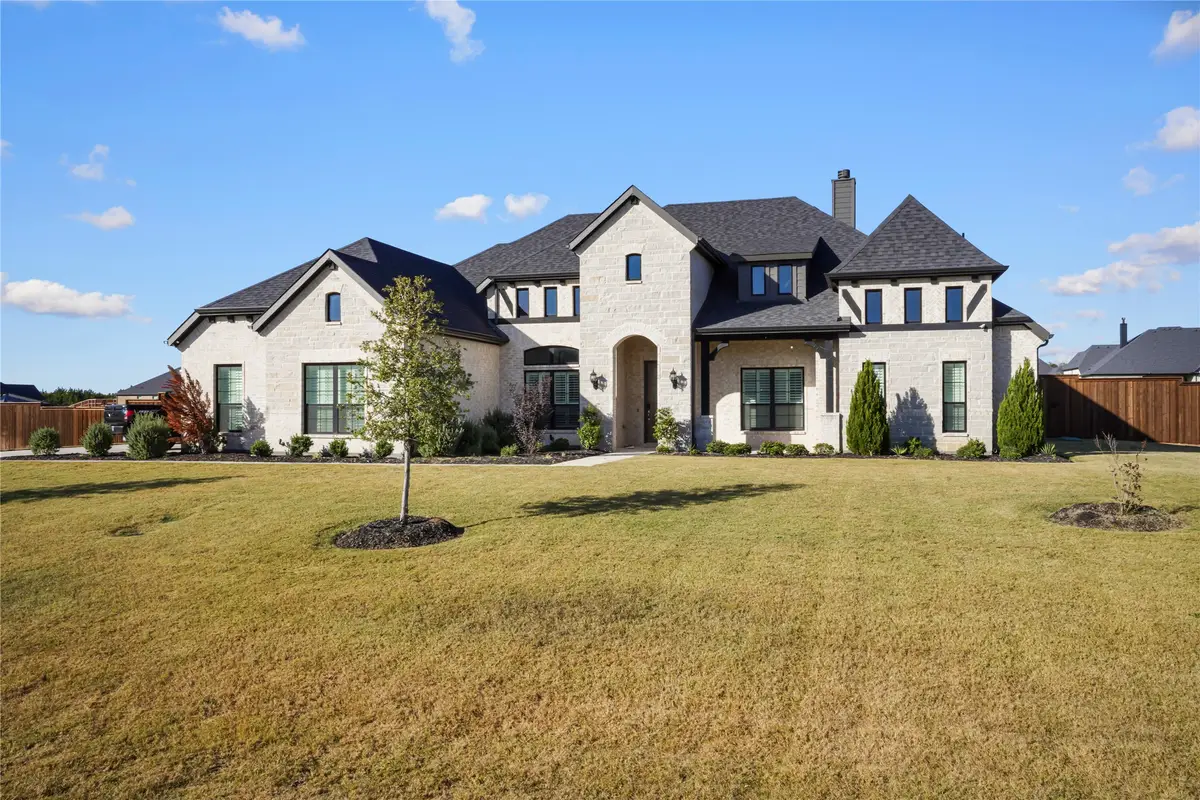 4033 Lagos Drive, Midlothian, TX 76065 - Image #1