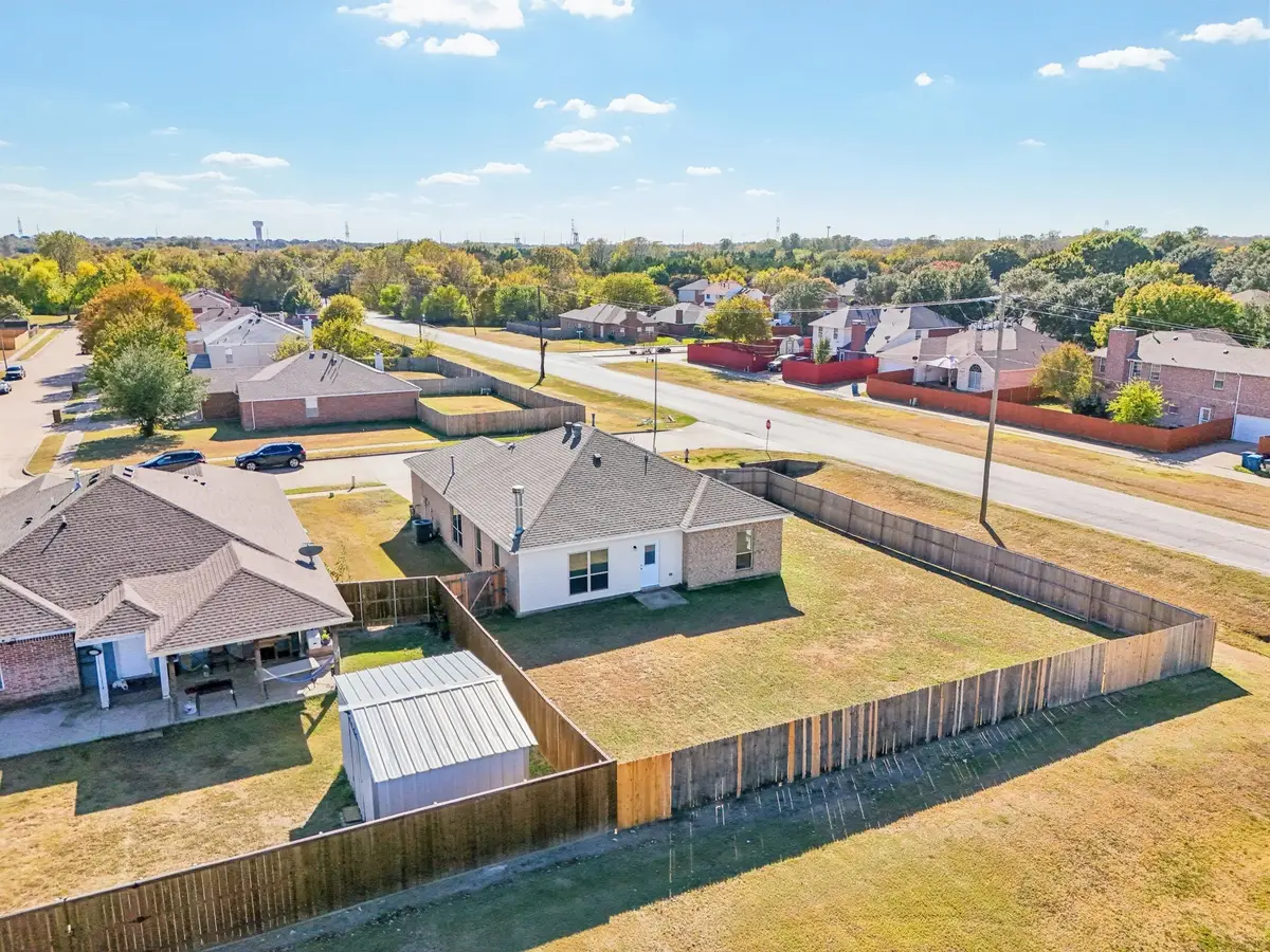 801 Cascade Drive, Glenn Heights, TX 75154 - Image #1