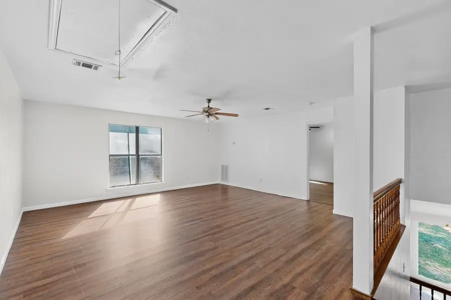 6328 Meadow Glen Drive, Arlington, TX 76018 - Image #3