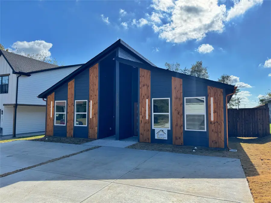 2107 Church Street, Greenville, TX 75401 - Image #3