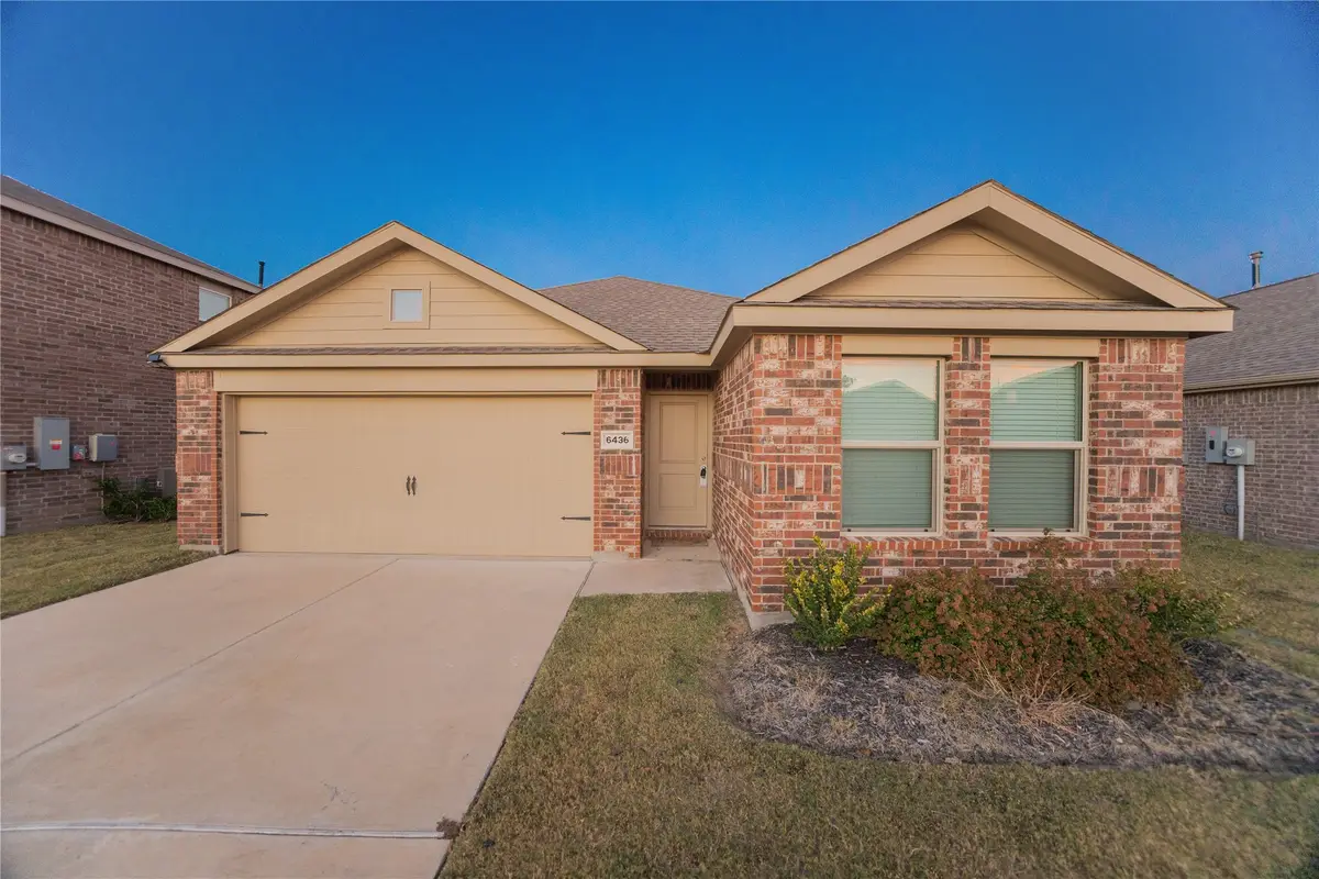 6436 Auburn Dale Road, Pilot Point, TX 76258 - Image #1