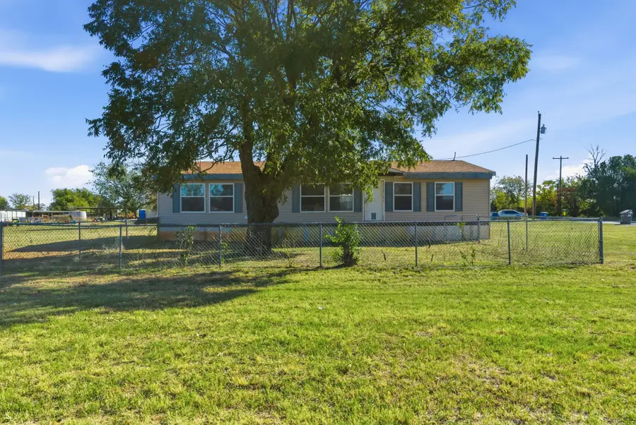 607 Hwy 101, Ranger, TX 76470 - Image #2