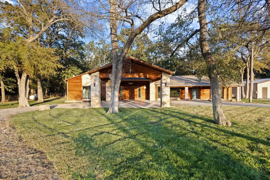 96308 Preston Bend Road, Pottsboro, TX 75076 - Image #2